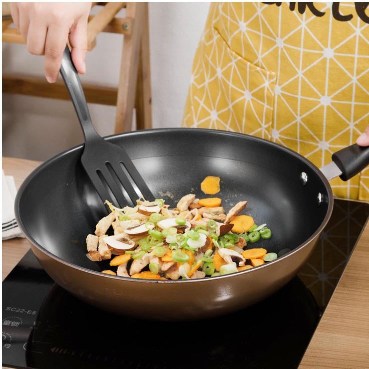Cast Iron Luxe Trio – Premium Non-Stick Cookware Set