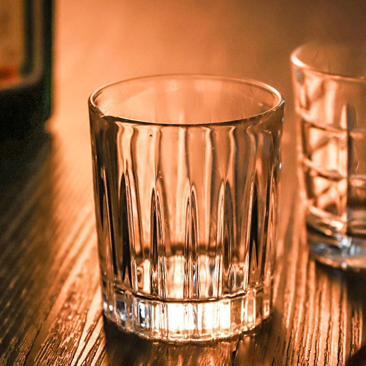 King’s Retro Carved Luxury Wine Cup – Elegant White Wine Shooter Glass