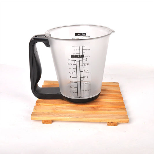 American-style electronic measuring cup with a sleek digital display and battery-powered operation. This multifunctional kitchen scale, available in red, green, and black, is designed for accurate liquid and ingredient measurements.